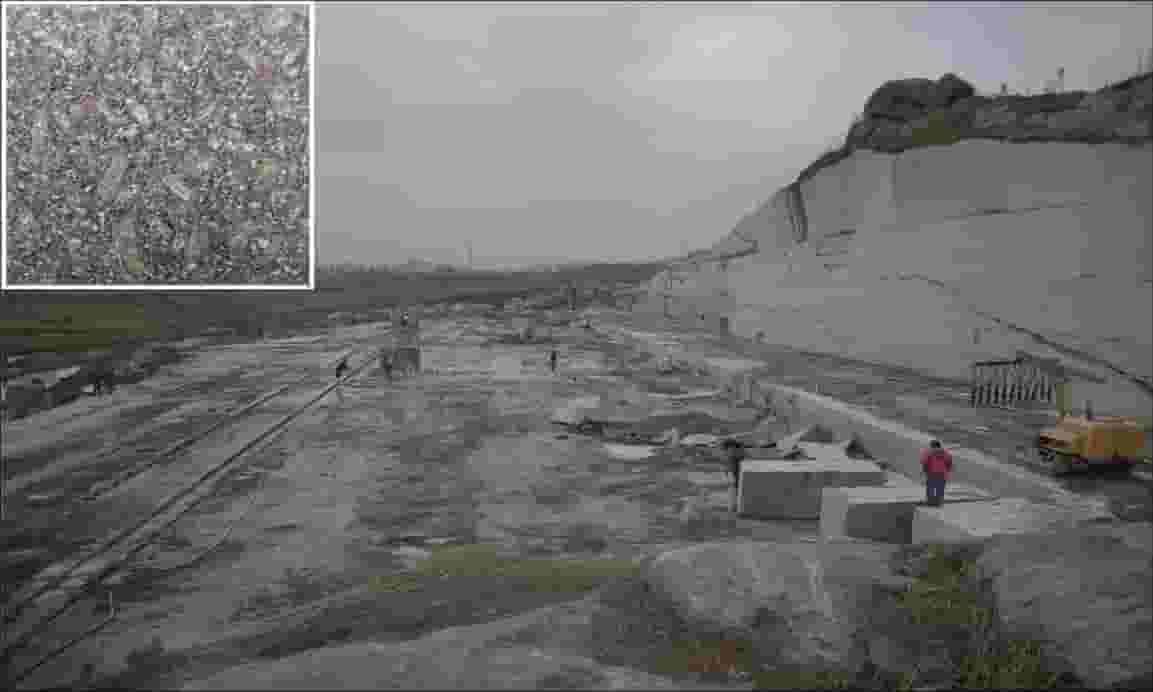 花岗石--皇室红棕矿